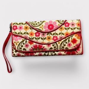 Vera Bradley Folkloric Pattern Making Waves Trifold Floral Wallet Wristlet Purse